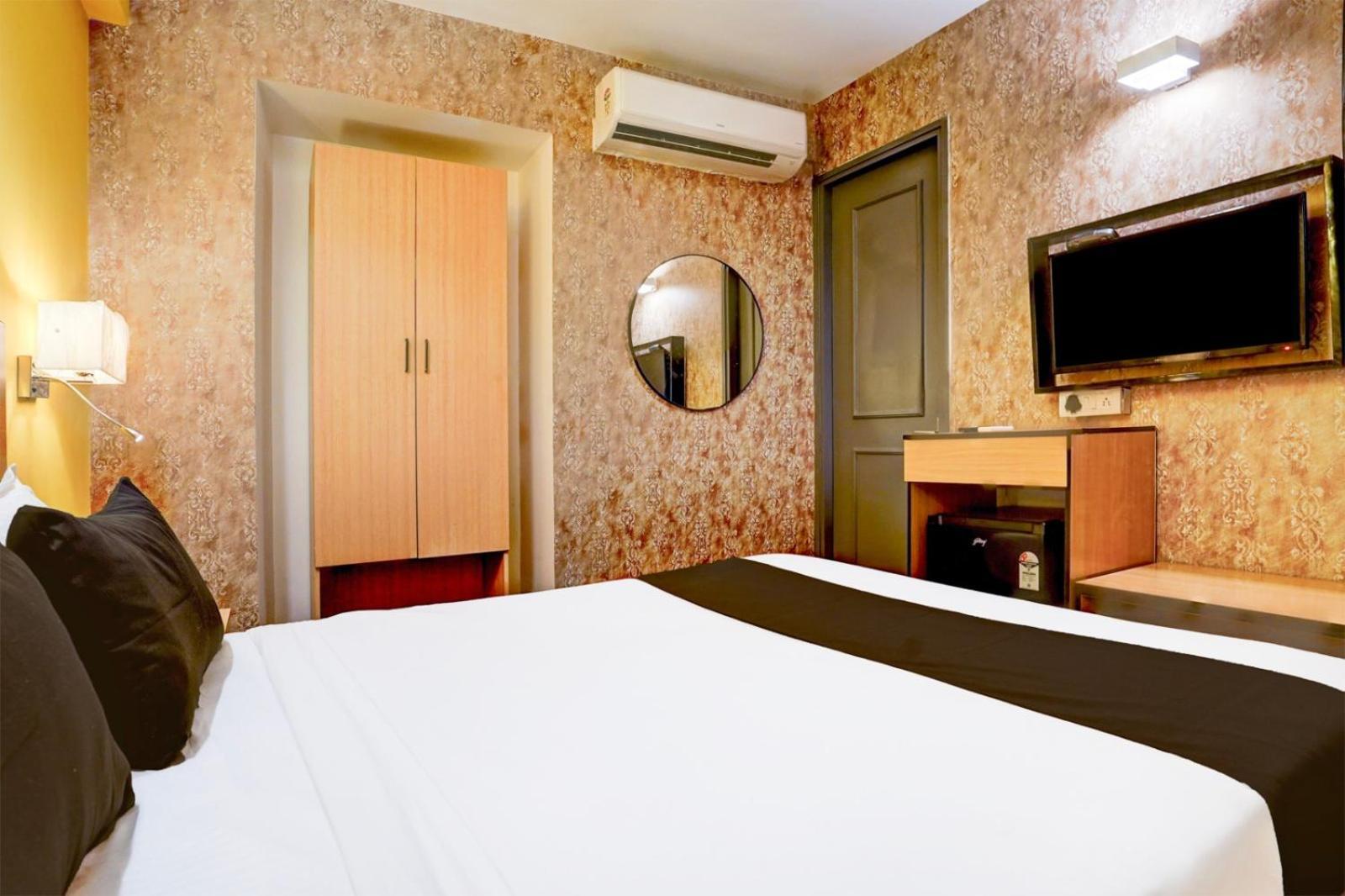 Tej Plaza Near Igi Airport Delhi 4*