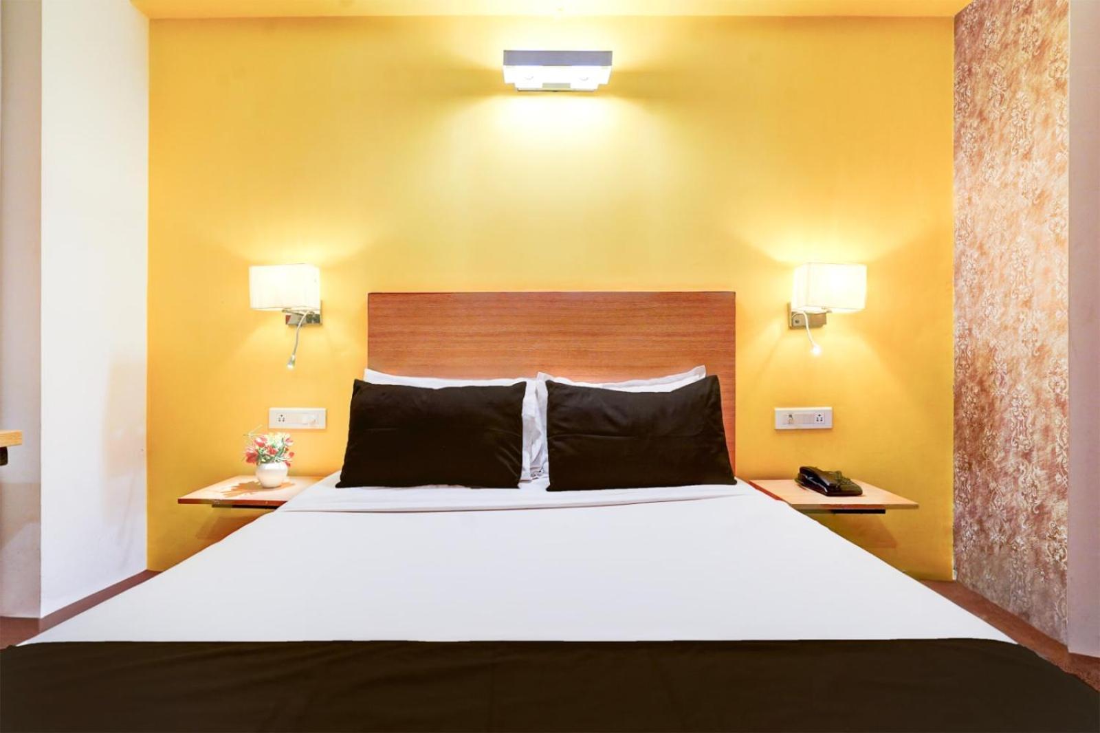 Hotel Tej Plaza Near Igi Airport Delhi