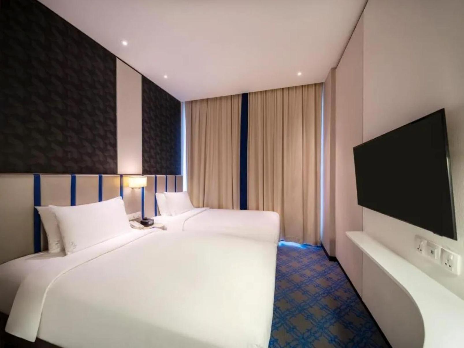 Tej Plaza Near Igi Airport Delhi Hotel 4*